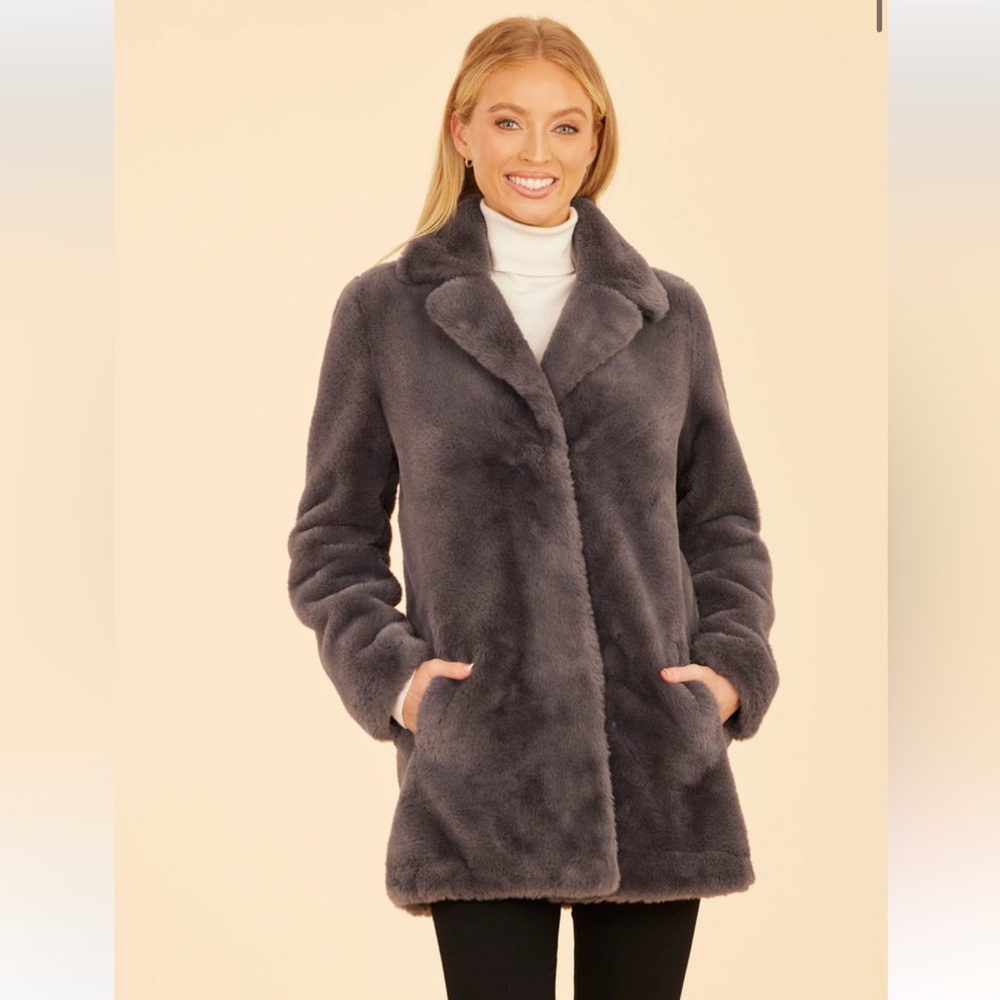 COPY - LOVE TOKEN faux fur jacket